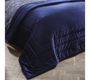 Chic - Navy Bedspread