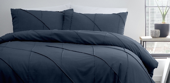 Dart	- Navy