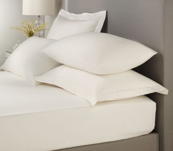 Signature Cream White Plain Dye Sheets
