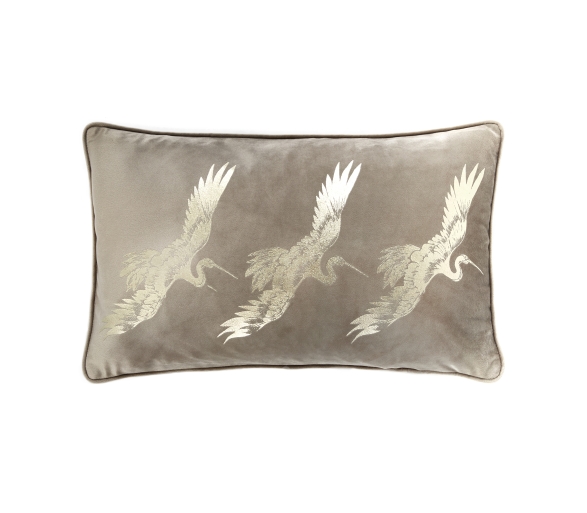 Qing Oyster Filled Cushion
